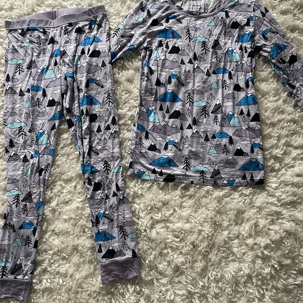 Little sleepies og mountain pajamas 9/10